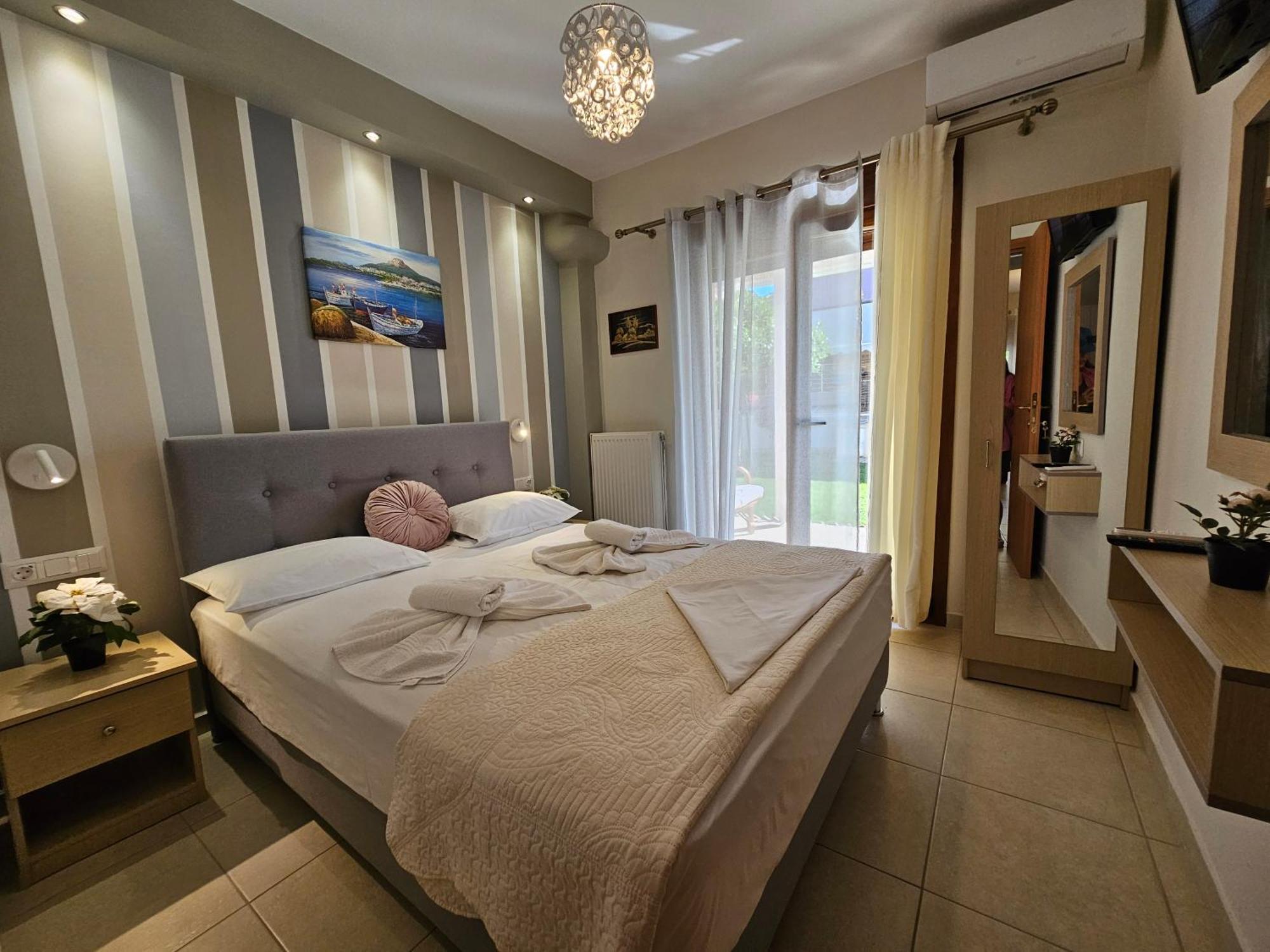 Modern Apartment Kallithea 1 Ngoại thất bức ảnh