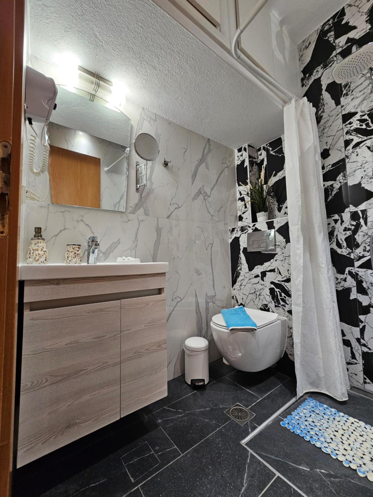 Modern Apartment Kallithea 1 Ngoại thất bức ảnh