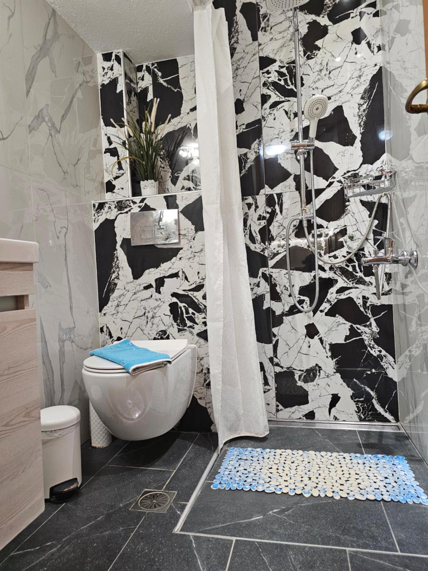 Modern Apartment Kallithea 1 Ngoại thất bức ảnh